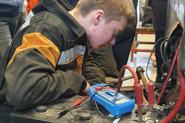Land Based Engineering Level 2 Courses